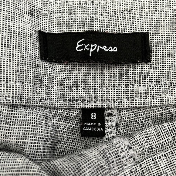 Express brand shorts, size 8 - Picture 3 of 3